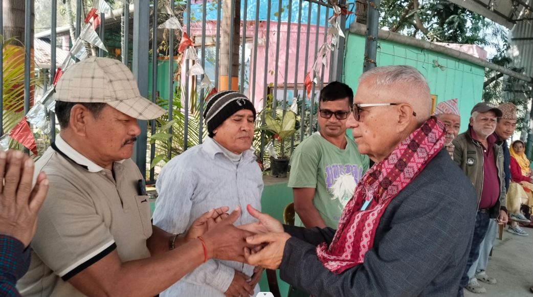 मोरङ ६ मा डा.शेखर कोइरालाको चुनावी सक्रियता : विराटनगर–१२ लाई डुवानमुक्त बनाउने प्रतिबद्धता