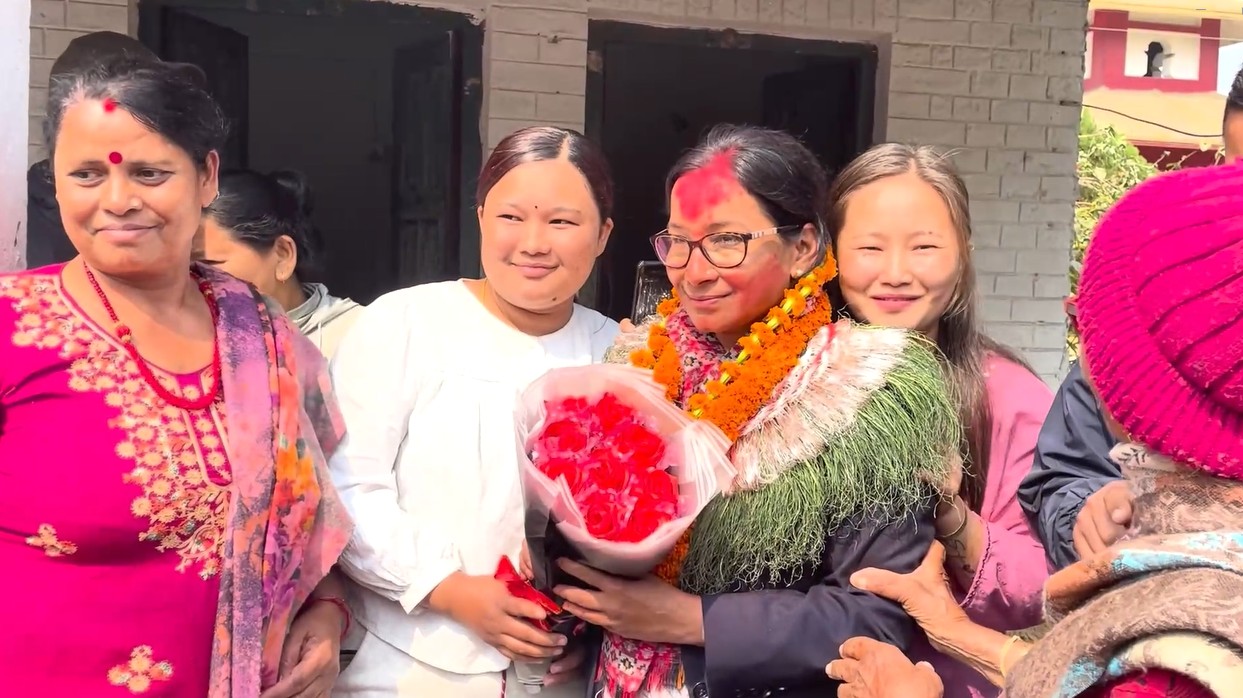 चुनावी घरदैलोमा रेनुको प्रतिवद्धता- दिगो विकासका एजेण्डासहित काम गर्ने छु