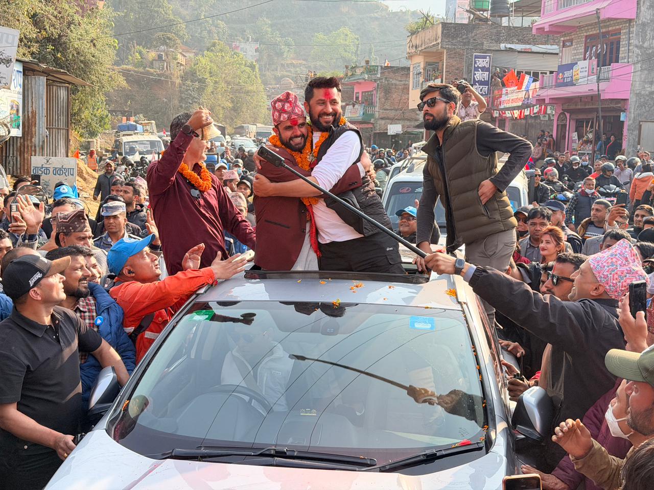 बहुमत पाएर काम गर्न नसके यही घण्टीले हामीलाई बजाइदिनुहोला : रवि लामिछाने