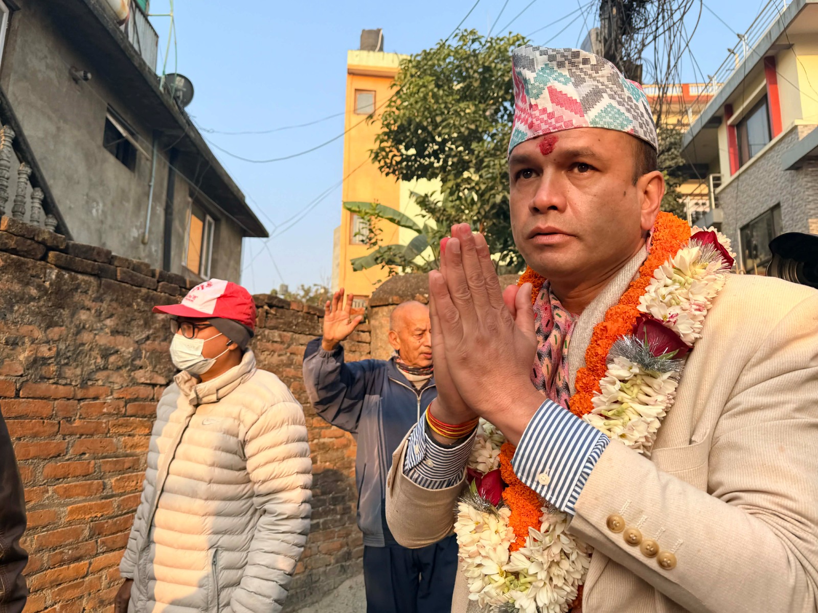 काठमाडौं-१ मा प्रबल थापाको घरदैलो, रोजगारी तथा स्वरोजगारी मुख्य एजेण्डा