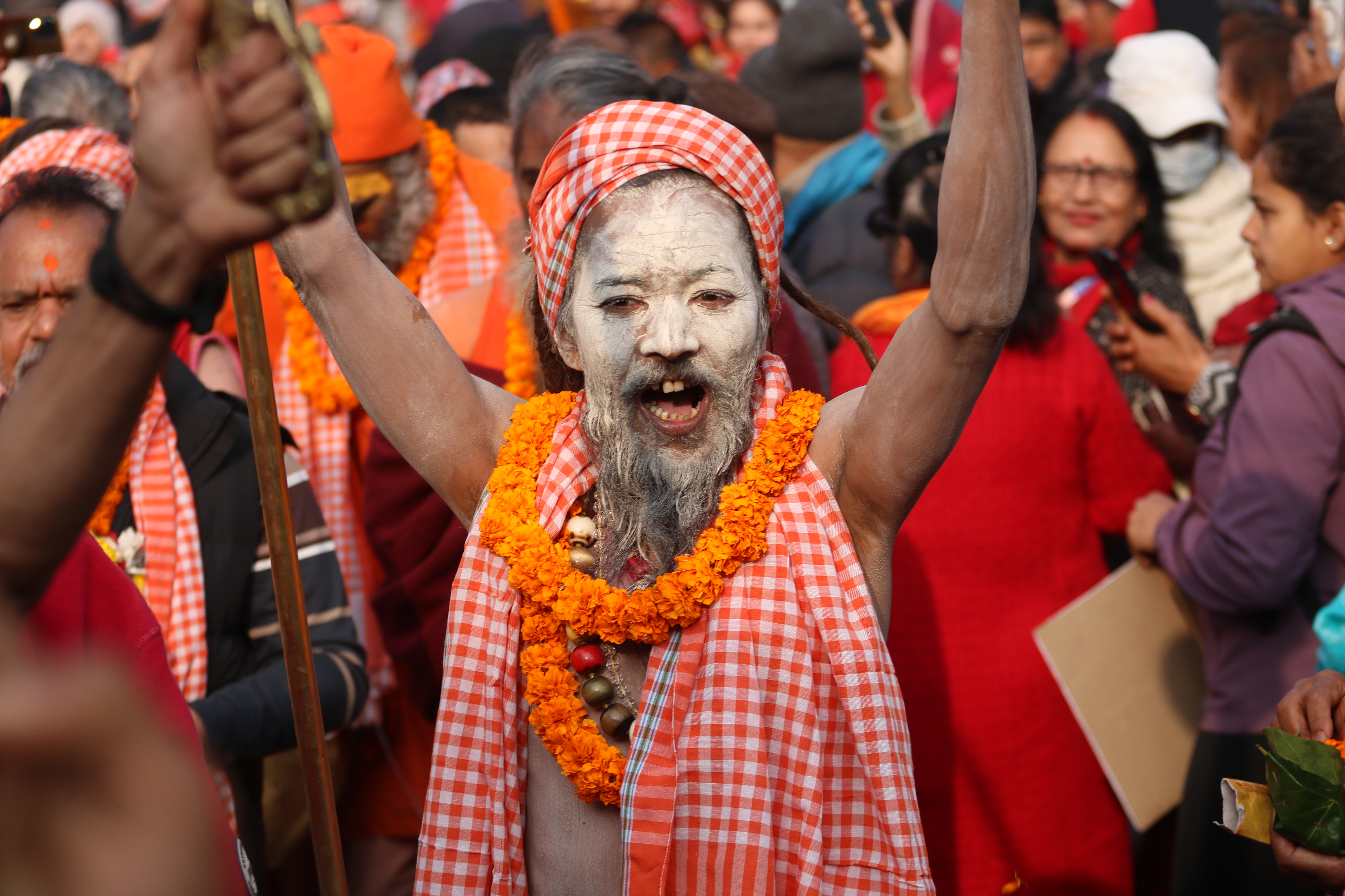 पशुपतिनाथ मन्दिर परिसरमा महाशिवरात्रीको चहलपहल सुरू (तस्बिरहरू)