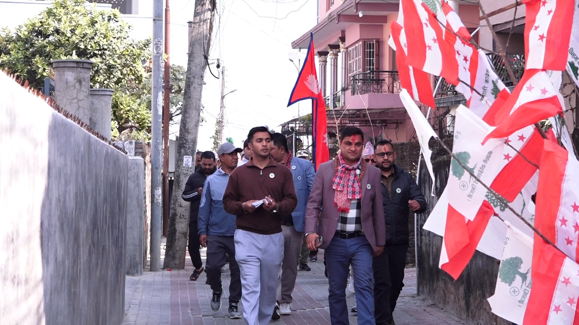 कांग्रेस उम्मेद्वार प्रदीप पौडेलले बढाए चुनावी सक्रियता