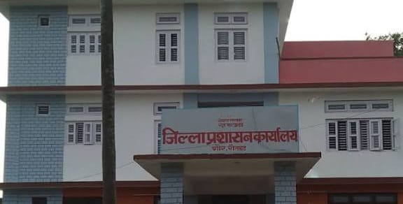 निर्वाचन सुरक्षाका लागि रौतहटमा मदिरा निषेध : प्रशासनको कडा कदम