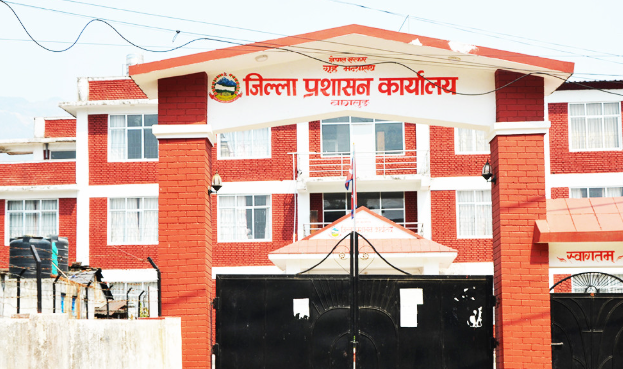 बागलुङमा ५९ इजाजत प्राप्त हातहतियार बुझाइयो, अटेरीको लाइसेन्स खारेज हुने