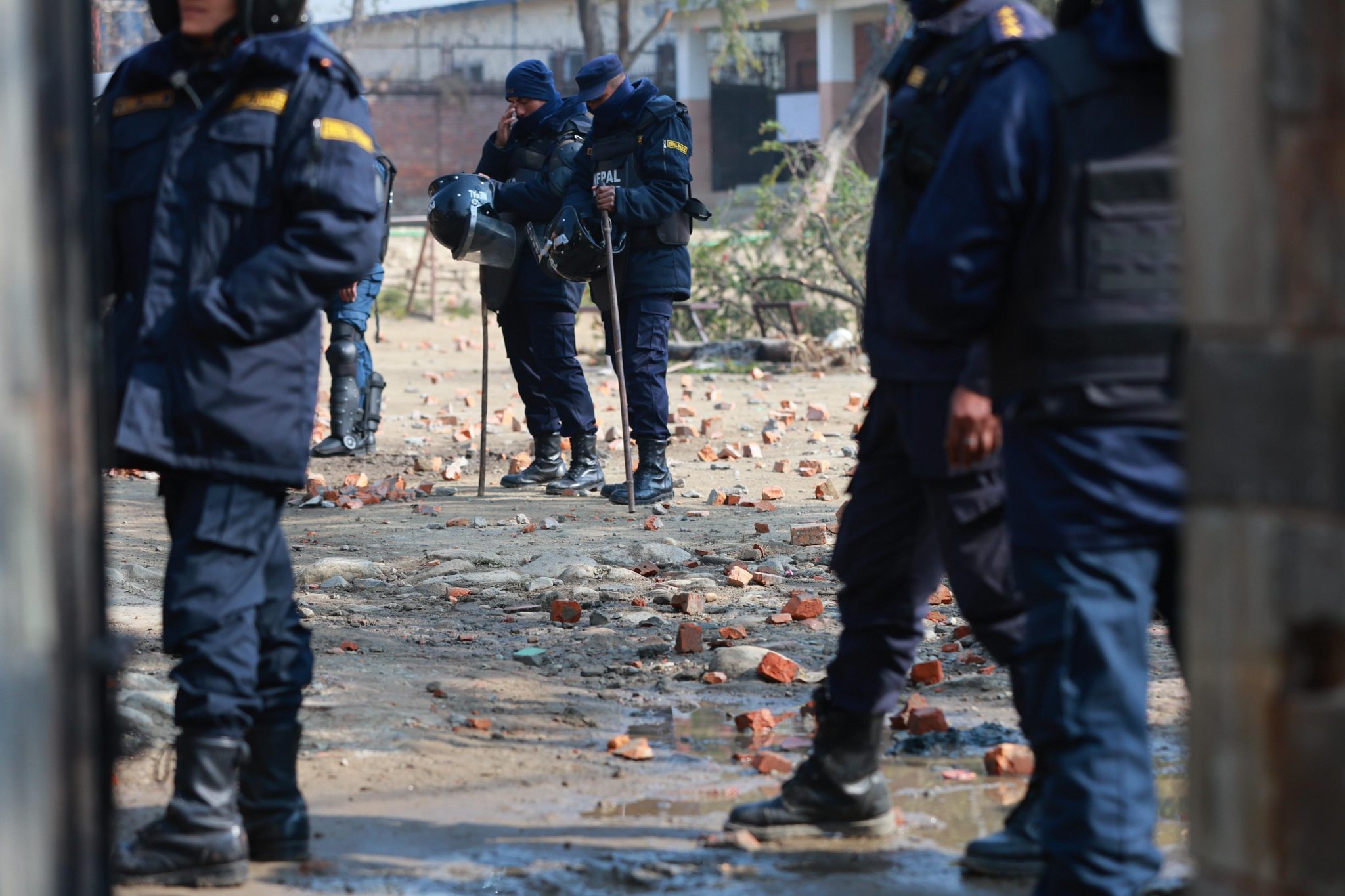 कांग्रेस र रास्वपा कार्यकर्ताबीच कुटाकुट