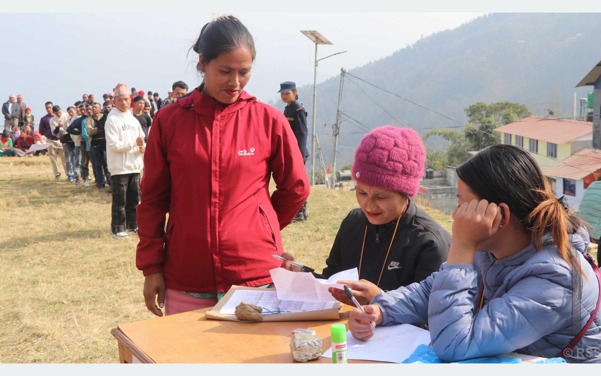 मतदाता शिक्षा प्रभावकारी बनाउन ‘नमूना मतदान’ अभ्यास