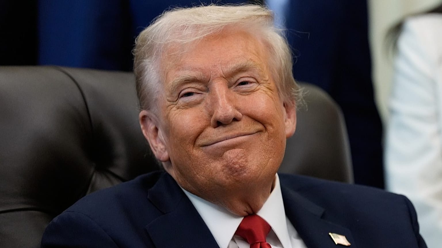 ट्रम्पले छाने इरानको नयाँ शासक