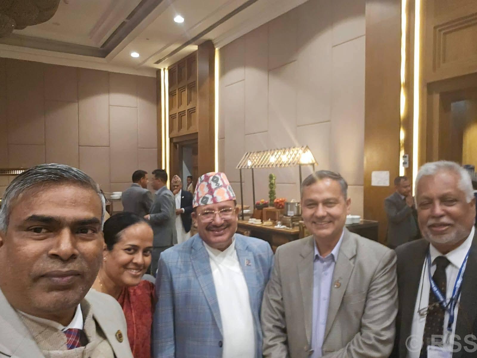 पर्यवेक्षकहरूको सम्मानमा स्वागत समारोह