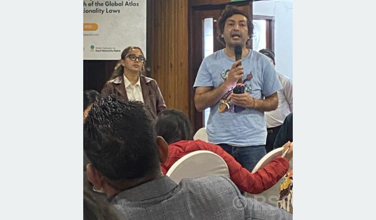 ‘जुन आमाको कोखबाट जन्मिए उनैको थरबाट नागरिकता चाहन्छु’