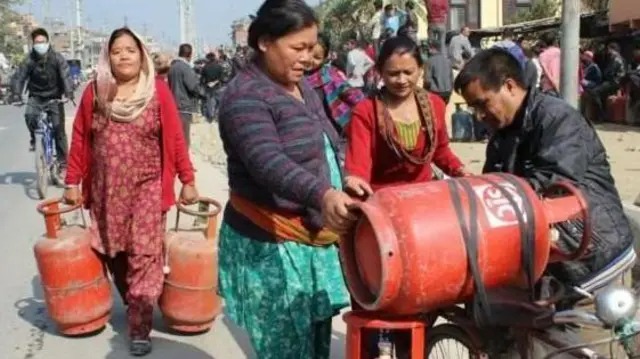 खाना पकाउने ग्यास र इन्धनको कृत्रिम अभाव गराएर मूल्य बढाउने माथि महानगरको निगरानी सुरु