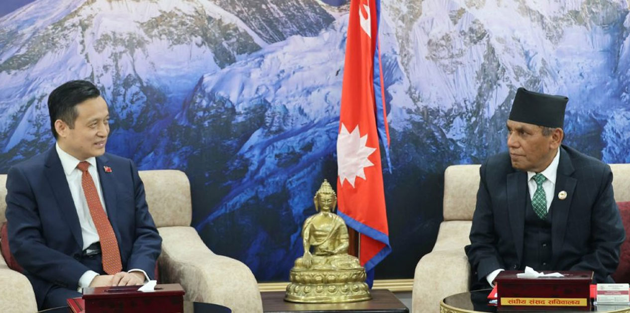 राष्ट्रिय सभा अध्यक्ष दाहालसँग नवनियुक्त चिनियाँ राजदूत चाङको शिष्टाचार भेट