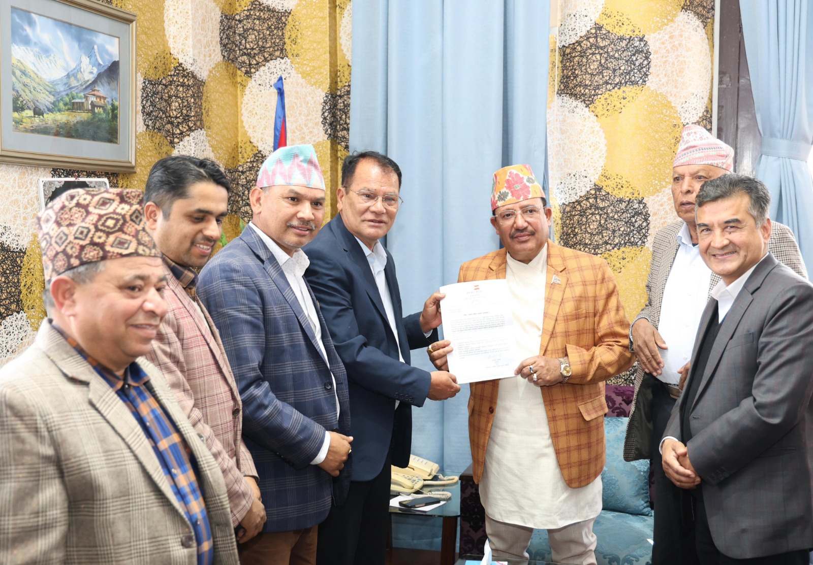 निर्वाचन आचारसंहिता उल्लङ्घन भइरहेकोप्रति आयोगलाई कांग्रेसको ध्यानाकर्षण