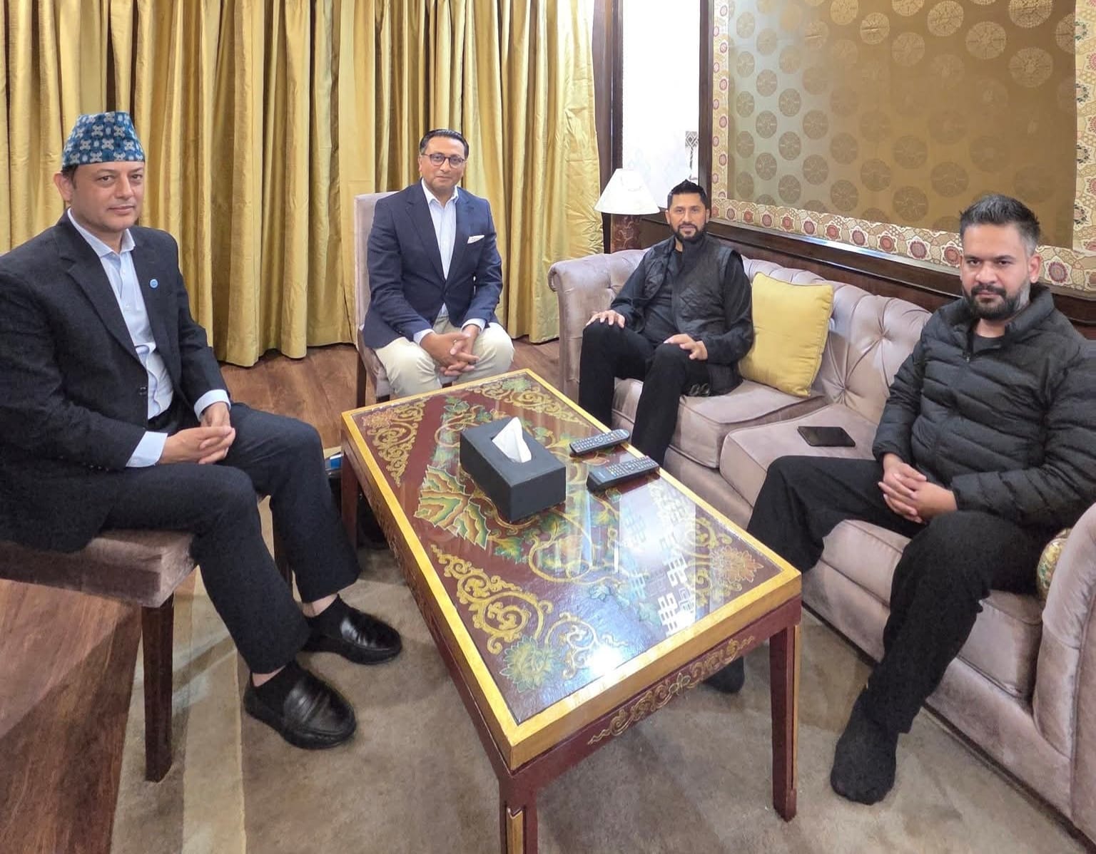 सरकार गठनबारे रास्वपाका शीर्ष चार नेताको वार्ता