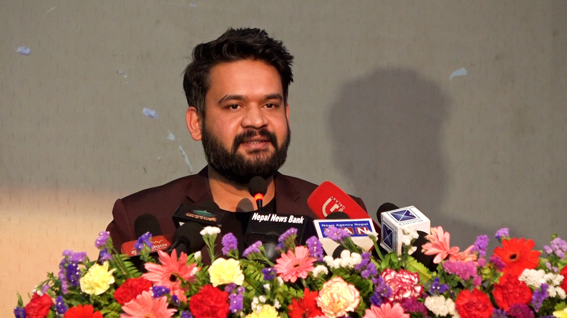 मातातीर्थ औँसीमा प्रधानमन्त्री शाहद्वारा आमाहरूप्रति सम्मान व्यक्त