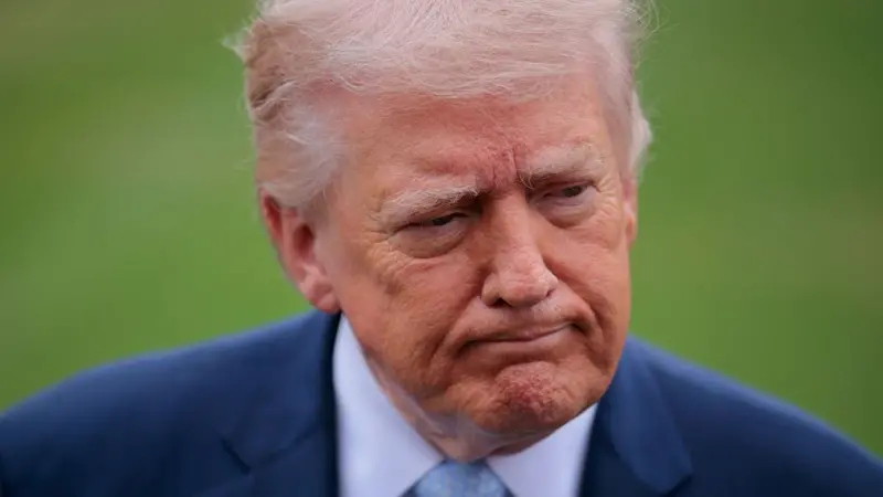 ट्रम्प र बेलायती प्रधानमन्त्री केयर स्टारमरबीच हर्मुजको जलडमरूबारे छलफल