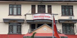 प्रशासनद्वारा इनरुवामा ग्यास पसल अनुगमन