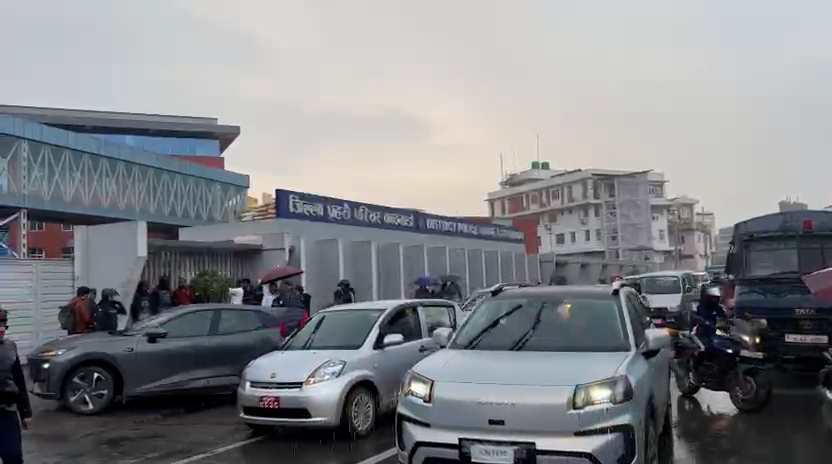 गुण्डुबाट पक्राउ परेका ओलीलाई भद्रकाली ल्याइयो