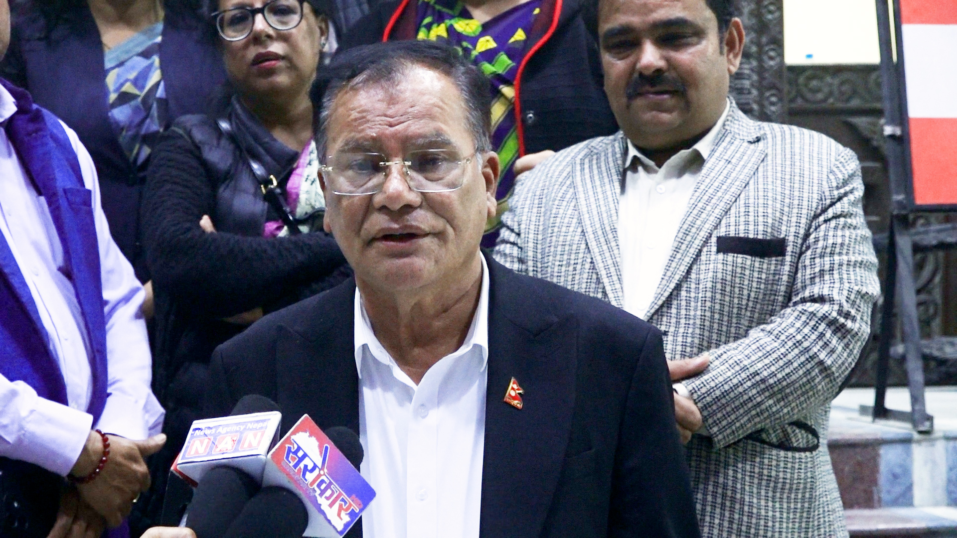 सर्वपक्षीय सहमतिमा संविधान संशोधन गर्ने कांग्रेसको पहल