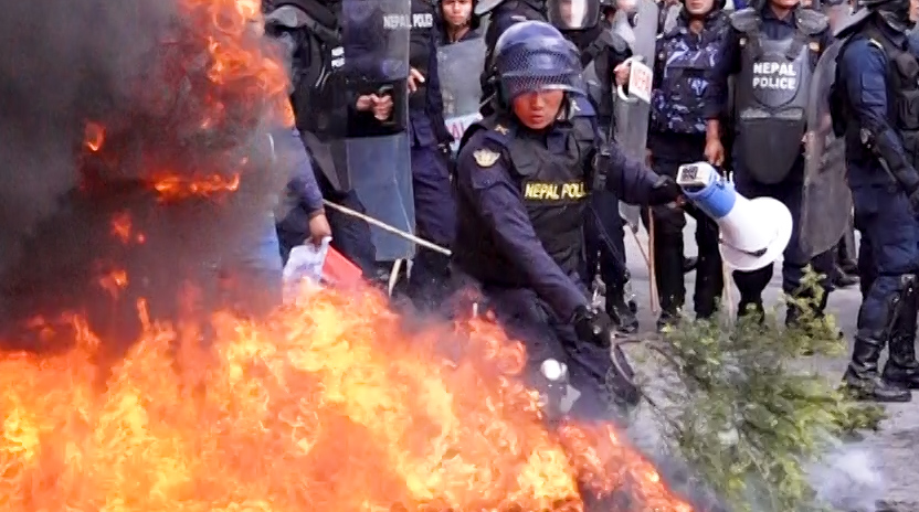 एमाले प्रदर्शनले माइतीघर क्षेत्र तनावग्रस्त