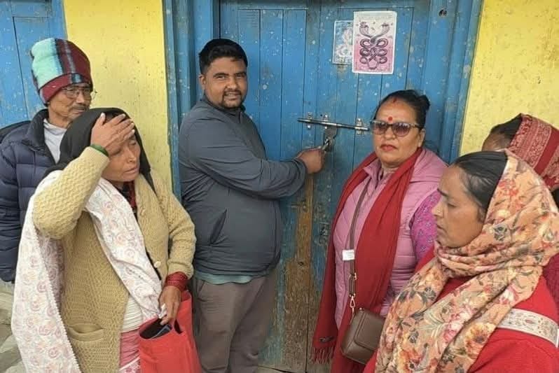 जुम्लामा दुई उडान गर्ने सहमतिपछि नेपाल एयरलाइन्स कार्यालयको ताला खोलियो