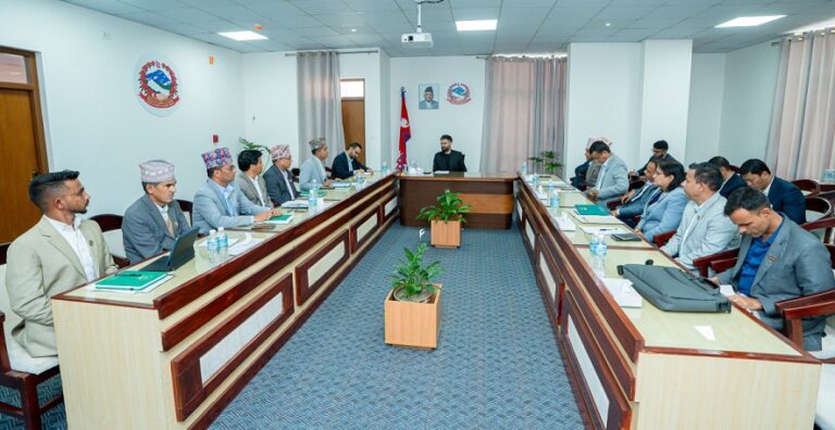 प्रधानमन्त्री शाह भन्छन्- शहीद दशरथ चन्द स्वास्थ्य विज्ञान विश्वविद्यालयको काम तत्काल अघि बढ्छ