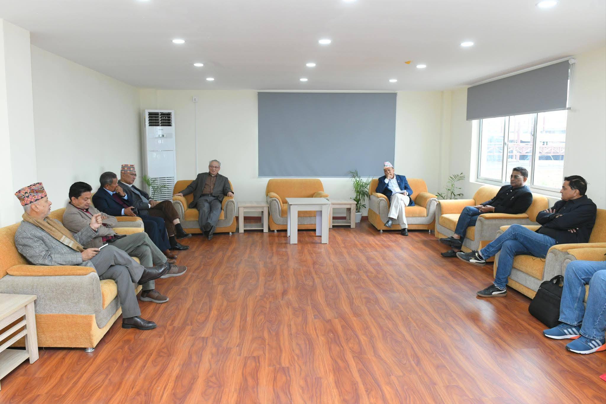 एमाले सचिवालय बैठक बस्दै