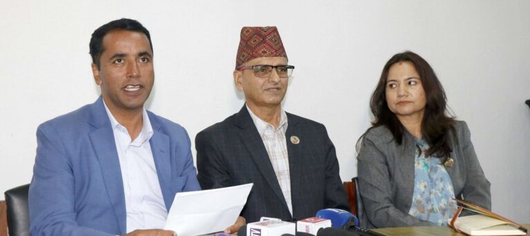 लगत संकलन र वैकल्पिक व्यवस्था नगरी सुकुम्बासी हटाएकोमा विपक्षी दलहरूको विरोध