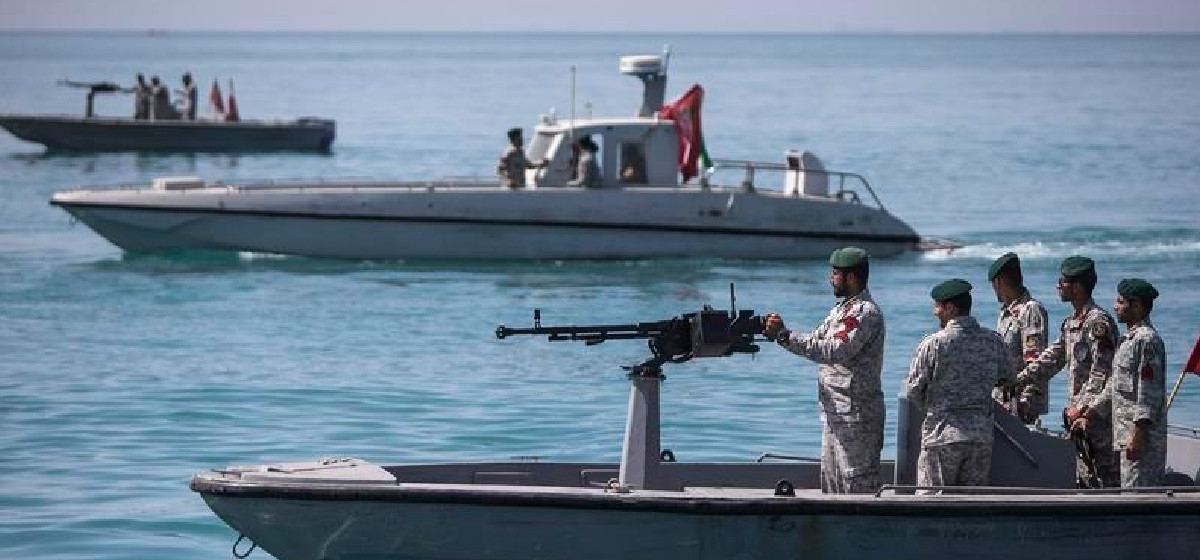 युद्धविराम घोषणाको केही घण्टामै होर्मुज जलमार्ग अशान्त: तीन जहाजमाथि शंकास्पद आक्रमण