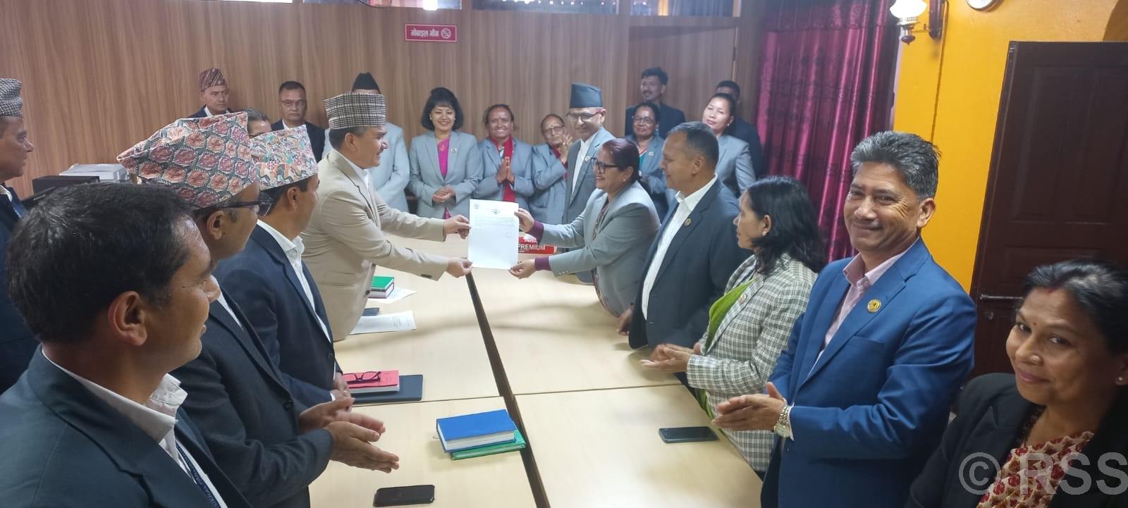 राष्ट्रियसभा उपाध्यक्षमा सांसद भण्डारीको उम्मेदवारी