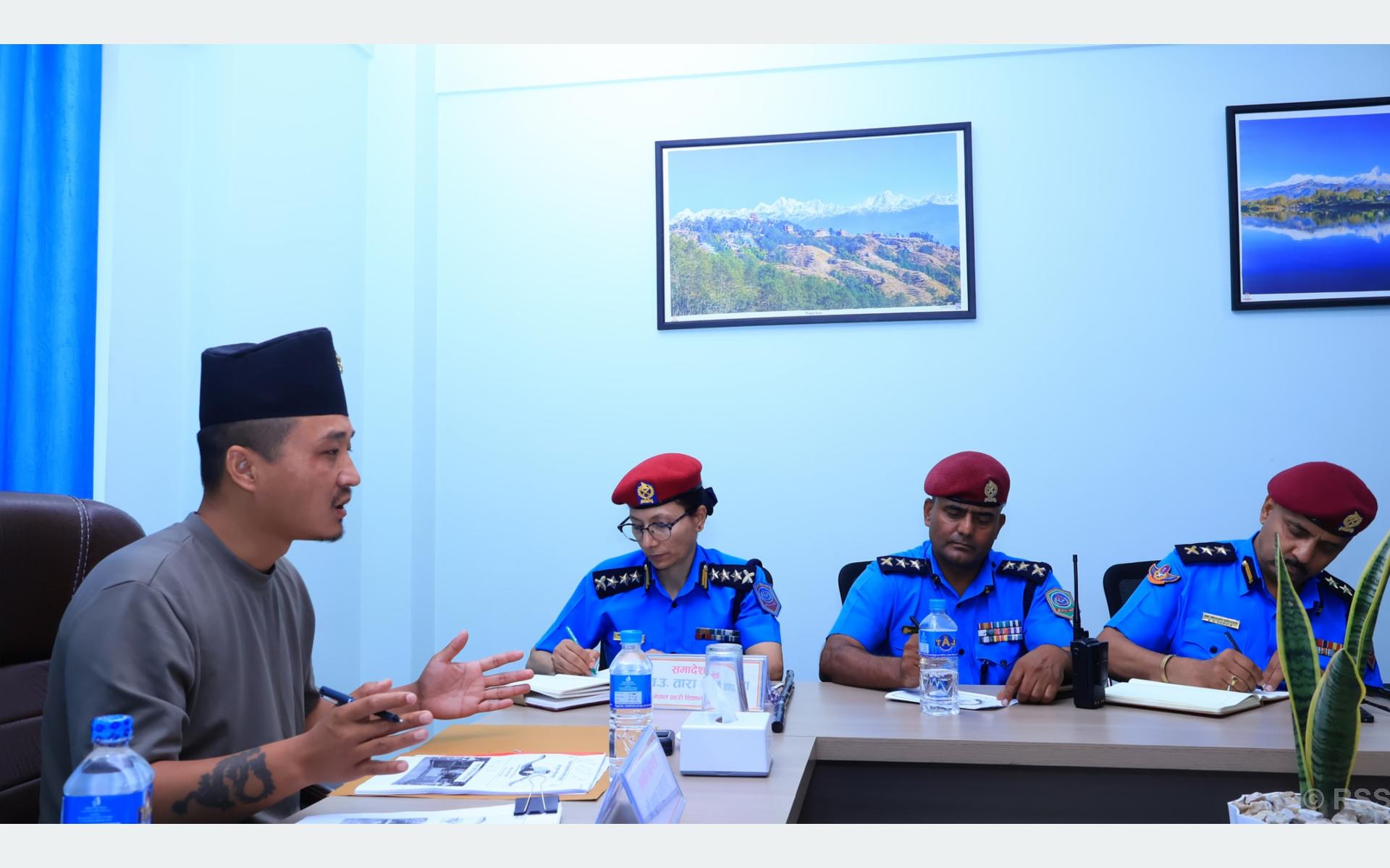 लागूऔषध नियन्त्रणमा निर्मम भएर लाग्न सुरक्षाकर्मीलाई गृहमन्त्रीको निर्देशन