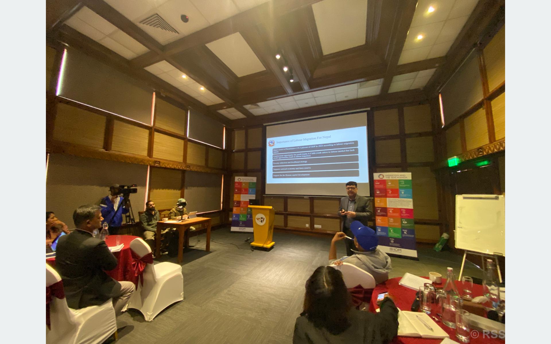 आप्रवासन पत्रकारिता कार्यशाला सम्पन्न