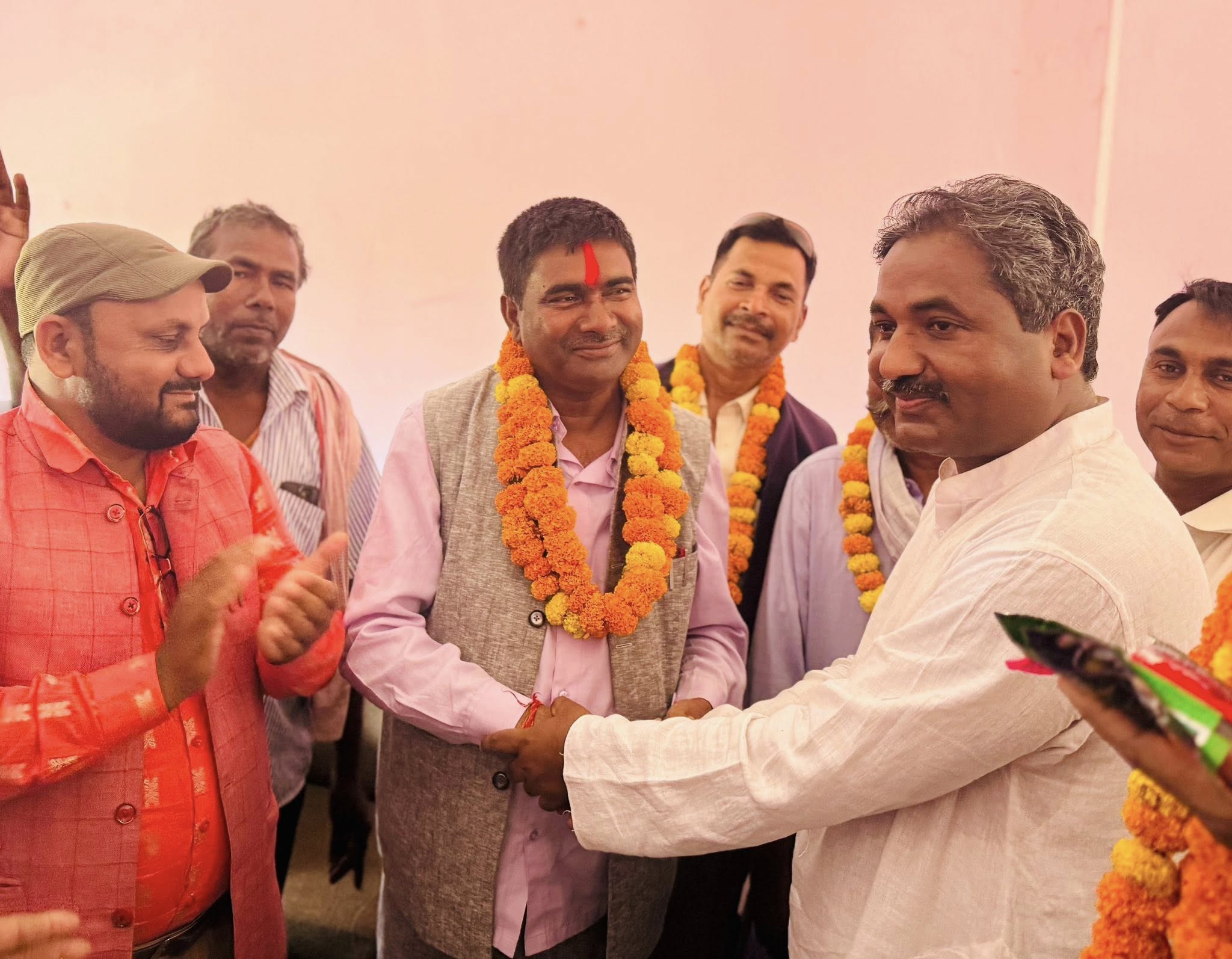 एमालेबाट निर्वाचित नगरप्रमुख त्यागे पार्टी