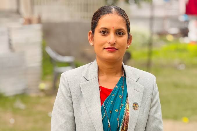 मन्त्री वादीको सम्पत्ति: कुखुरा, कुकुर र एउटा स्कुटर