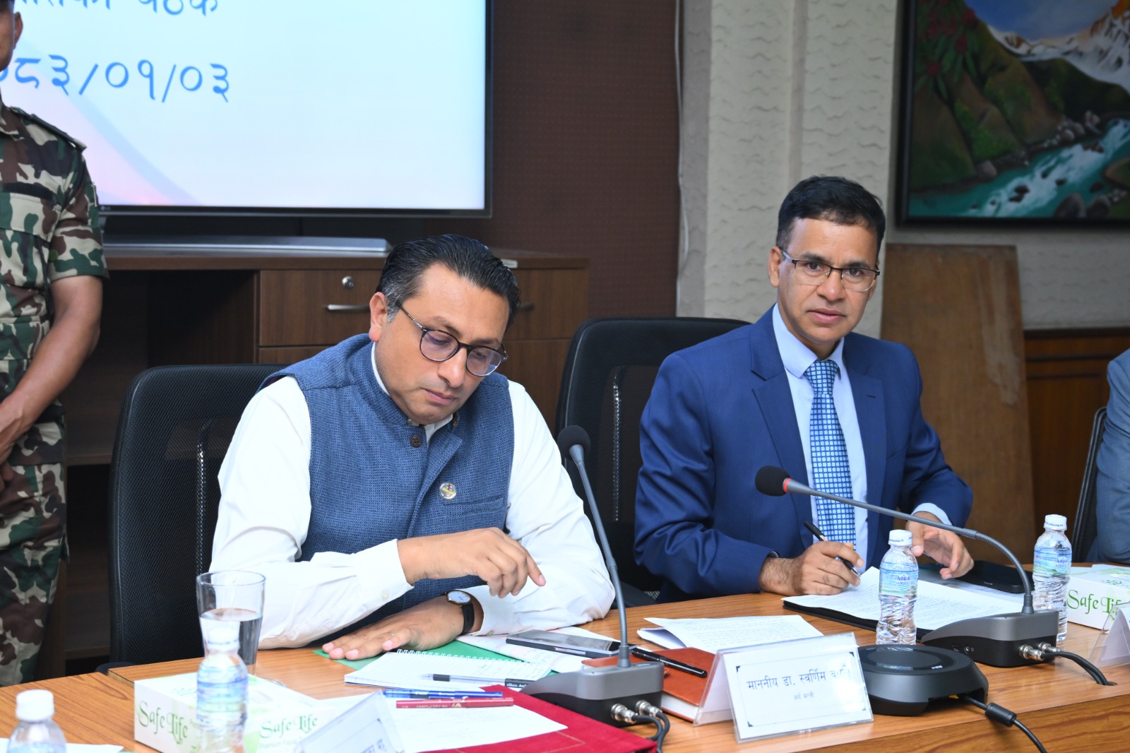 सरकार संविधानप्रति पूर्ण प्रतिबद्ध छ, संवैधानिक प्रक्रियाबाटै सुधार हुन्छ : अर्थमन्त्री वाग्ले