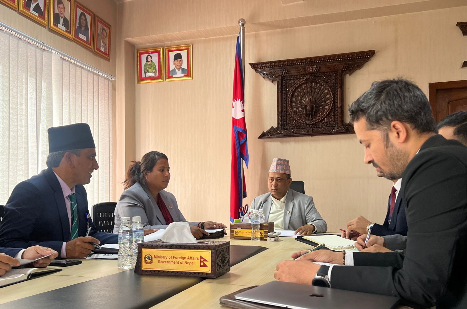 मल आपूर्तिका लागि मन्त्री चौधरीको पहल