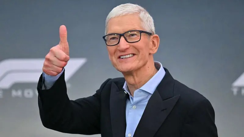 १५ वर्षदेखि एप्पलको सीइओ रहेका टिम कुकले पद छोड्ने