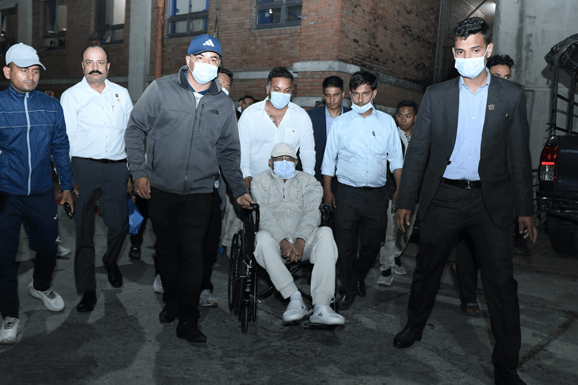 एमाले अध्यक्ष ओली डिस्चार्ज