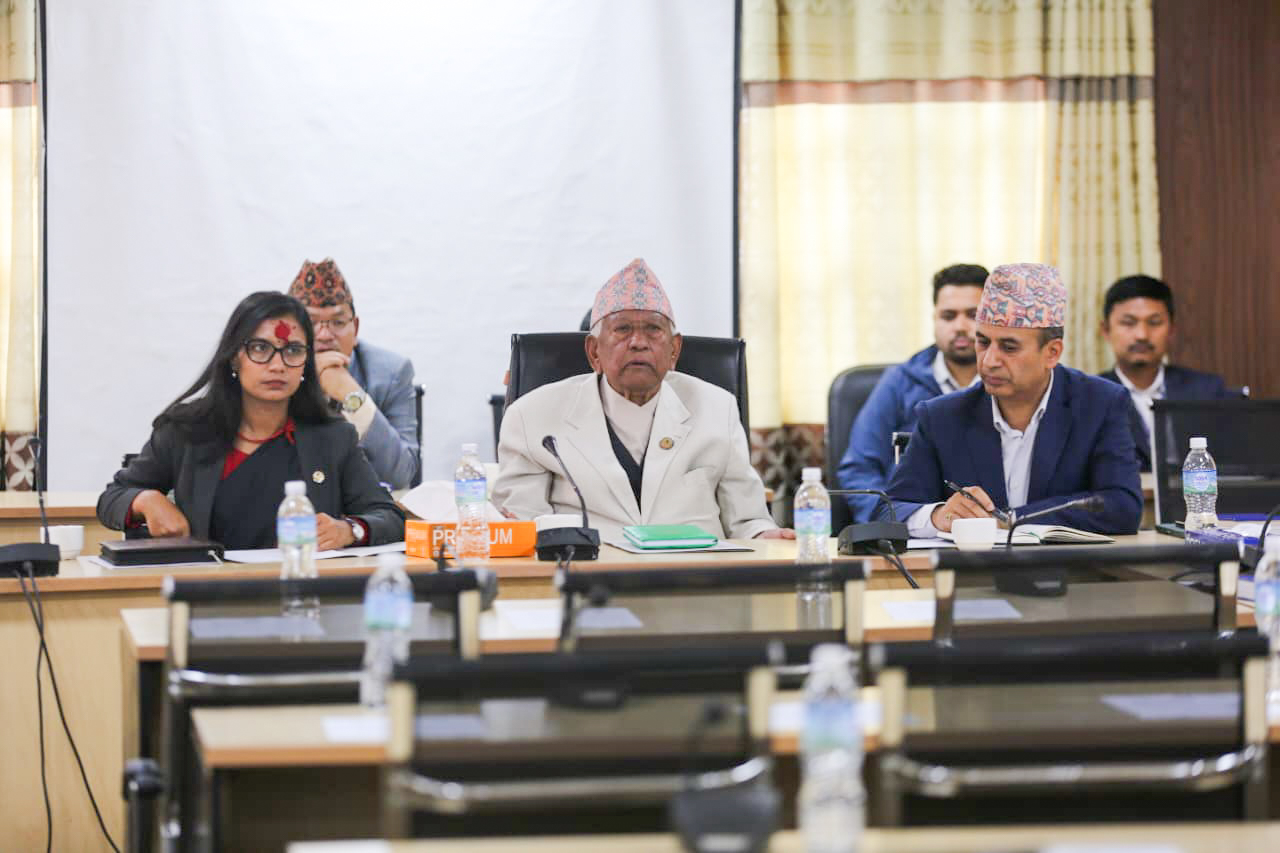 संसद् सचिवालयको आह्वानमा सर्वदलीय बैठक जारी (तस्बिरहरू)