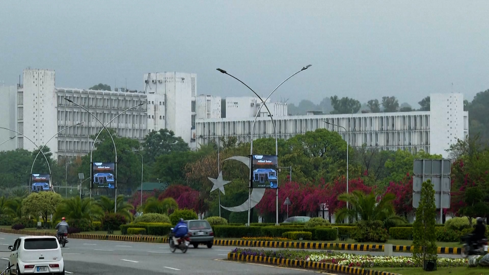 इस्लामाबादमा अमेरिका-इरान ऐतिहासिक वार्ताको तयारी, युद्ध रोक्ने प्रयास