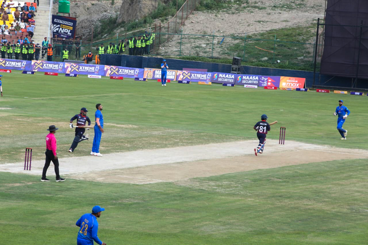 नेपाल र युएईबीचको खेल जारी (तस्बिरहरू)