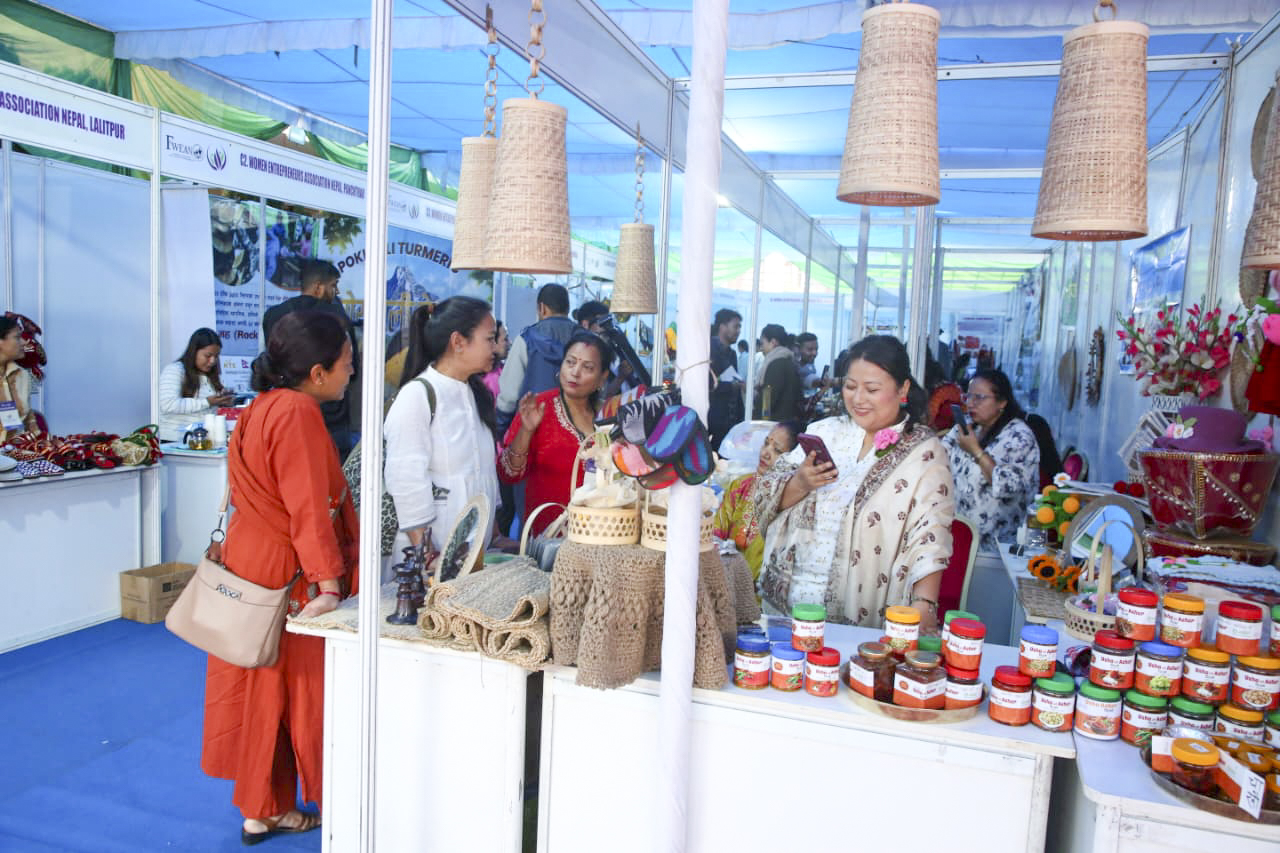 अन्तर्राष्ट्रिय महिला उद्यमी मेलामा स्वदेशी सामग्रीको प्रदर्शनी (फोटो फिचर)