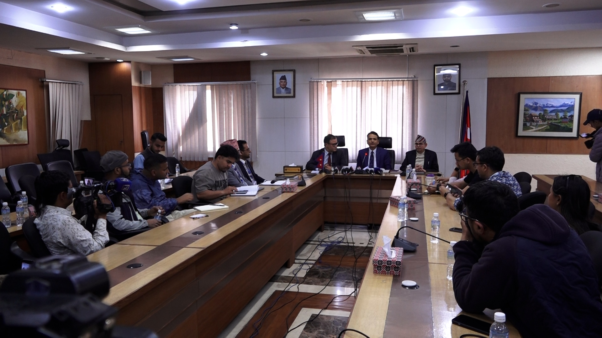 इरानमा पक्राउ परेका नेपाली अमृत झा सकुशल