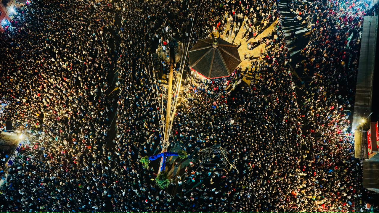 बिस्का जात्रामा यसरी लिंगो उठाइयो (फोटोफिचर)