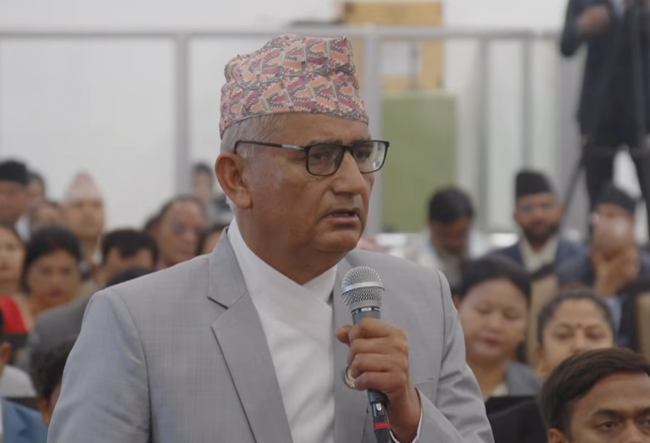 ओली र लेखकलाई तत्काल रिहाइ गर्न एमालेको माग