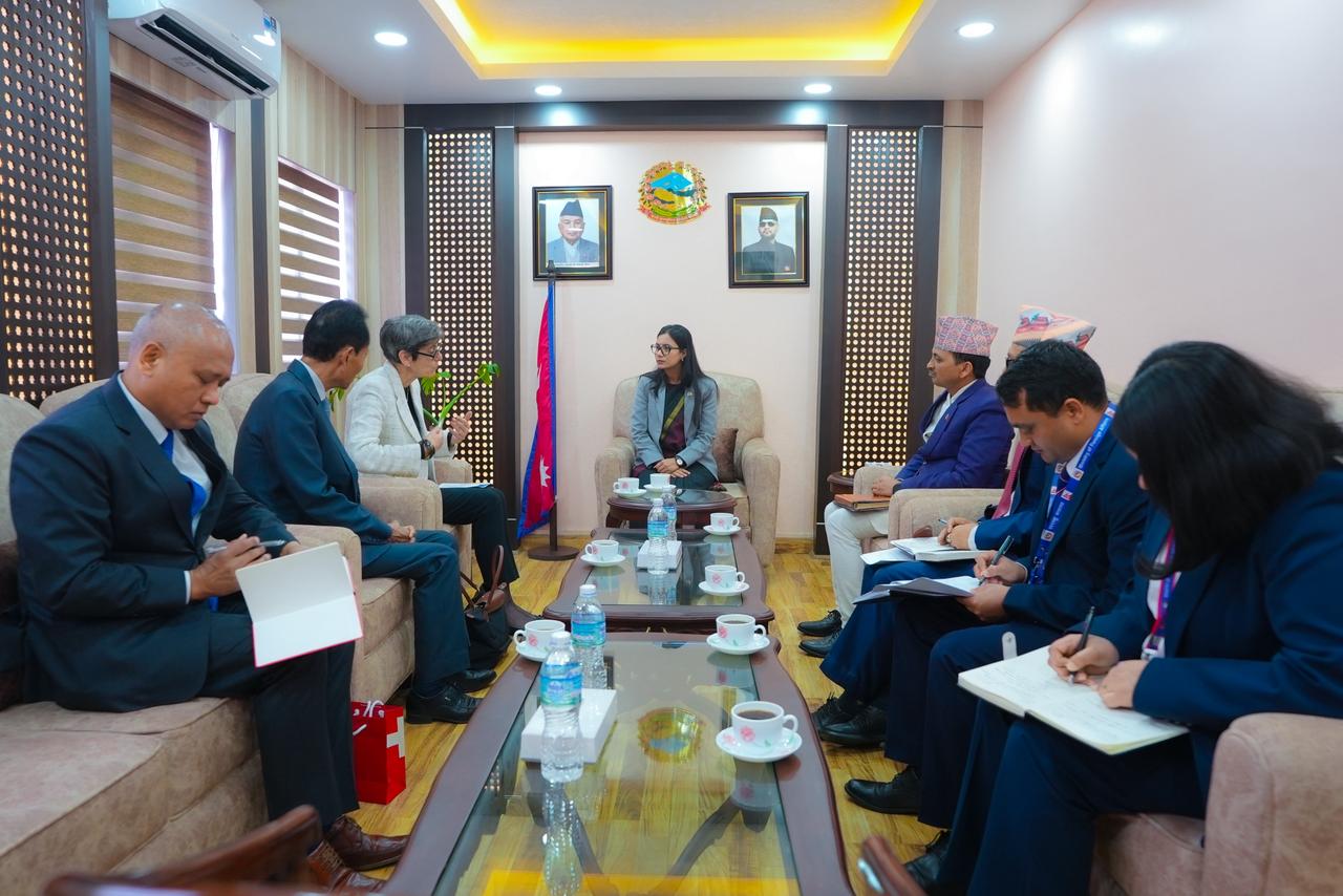 कानुनमन्त्री गौतम र राजदूत म्युलीबिच भेटवार्ता