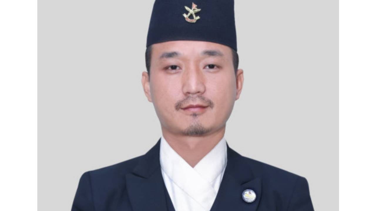 गृहमन्त्री गुरुङ काभ्रेको रोशी खोलाको स्थलगत निरीक्षण गर्न जाने