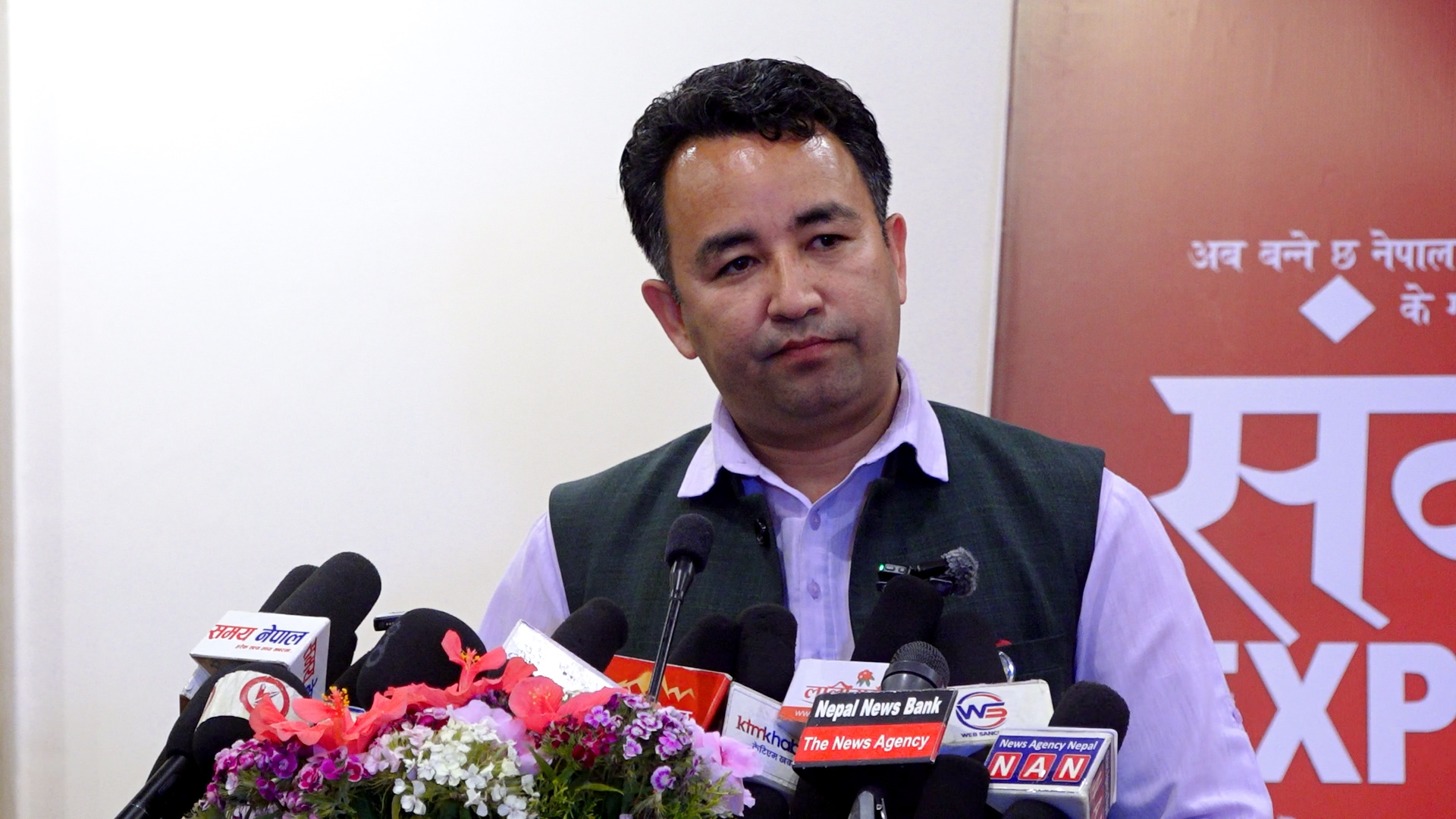 स्थानीय सरकार सशक्त बनाउन प्रशासकीय प्रमुख पठाइयो तर हस्तक्षेप कायम छ : पराजुली