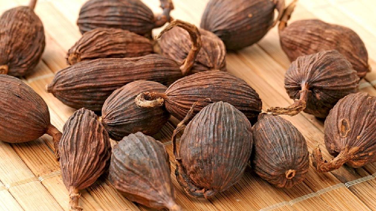 नौ महिनामा साढे १० अर्बको अलैँची निर्यात