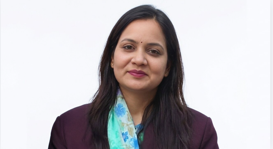 जलेका गाडीको नाममा इन्धन दुरुपयोग : अनुसन्धान गरी कारबाही गर्न मन्त्री मेहेताको निर्देशन