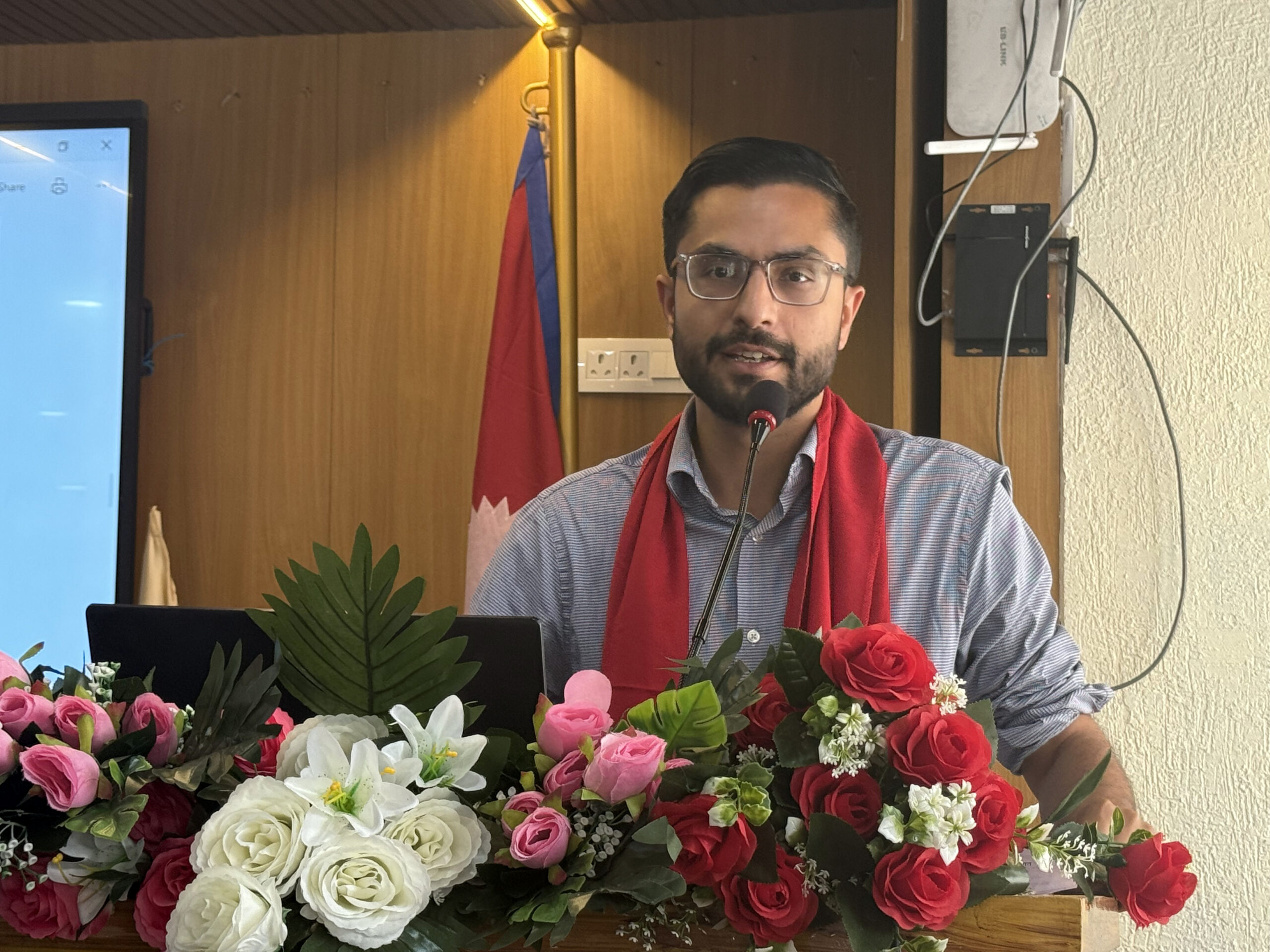 युवाले रोजगारी खोज्ने होइन, सिर्जना गर्ने हो : मन्त्री पोखरेल